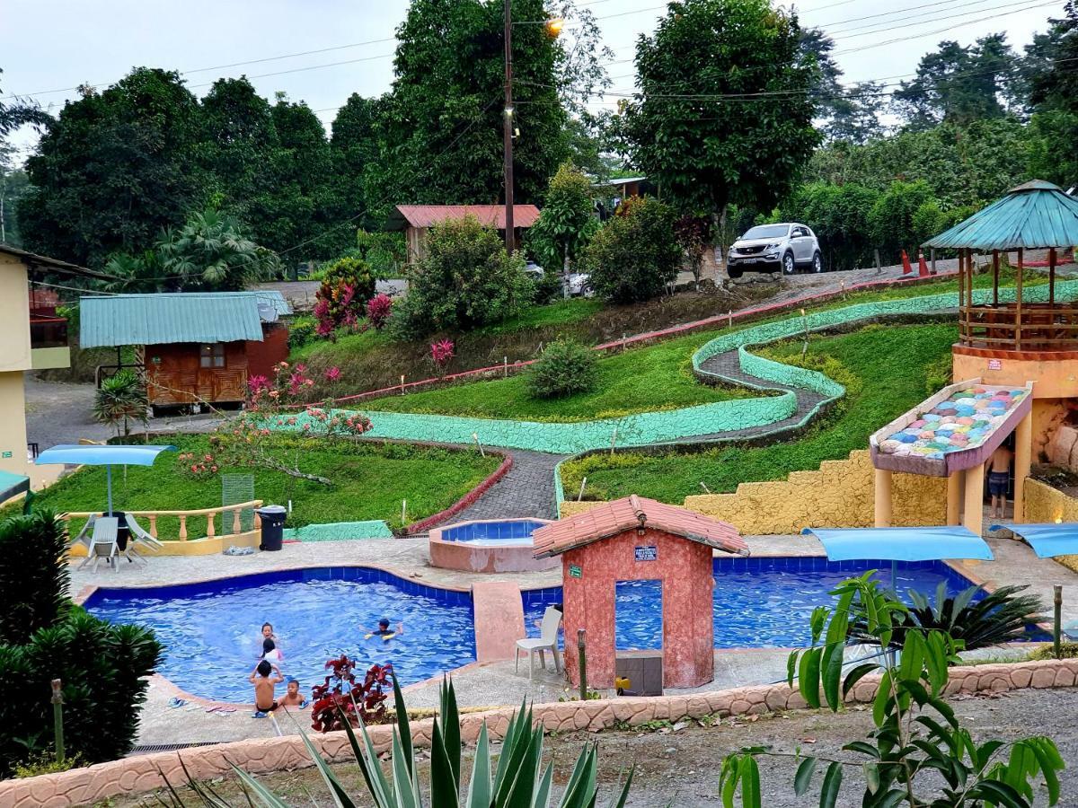 Hosteria Kasadasa Villa Santo Domingo de los Colorados Exterior photo